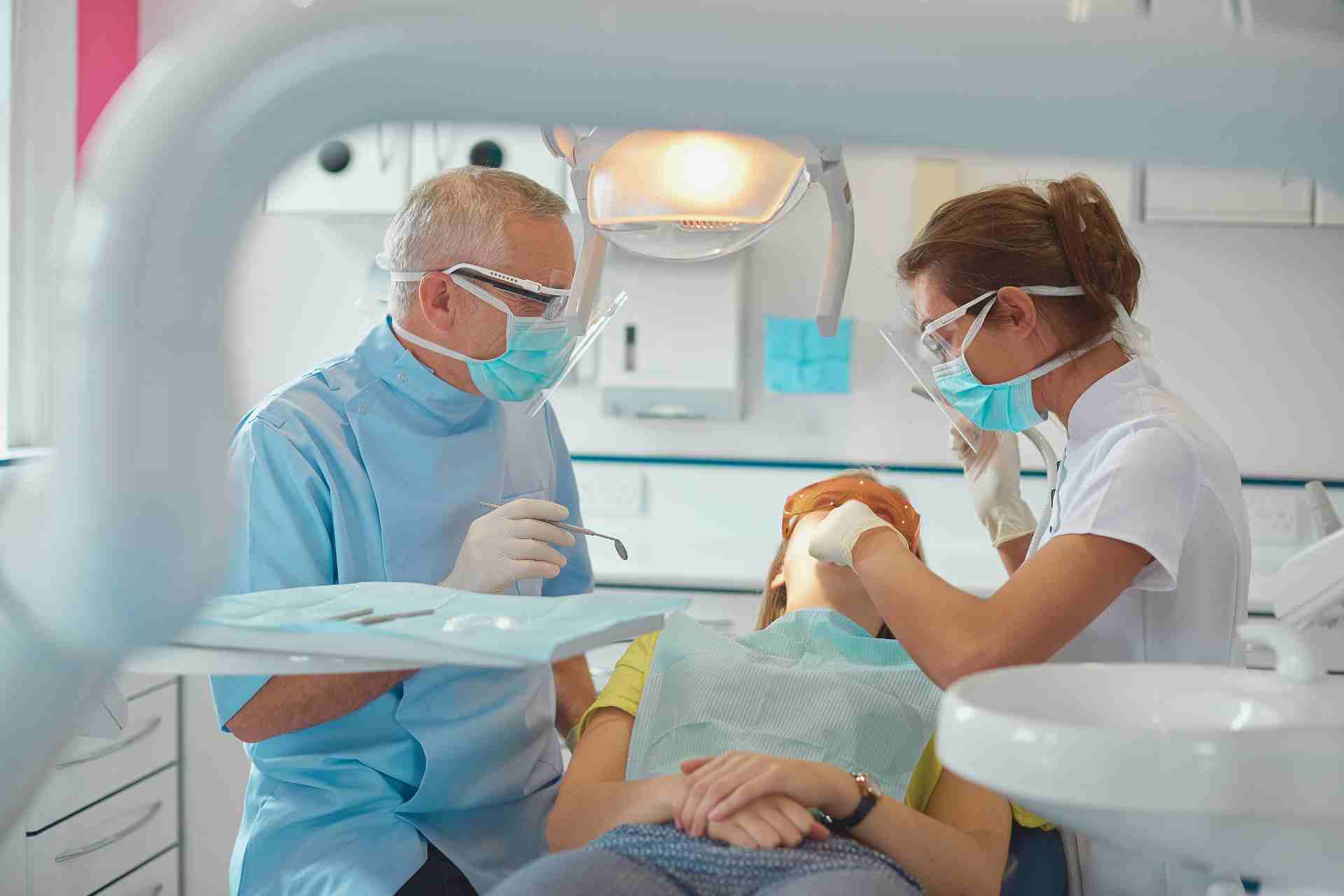 Dentist in Rosamond, CA